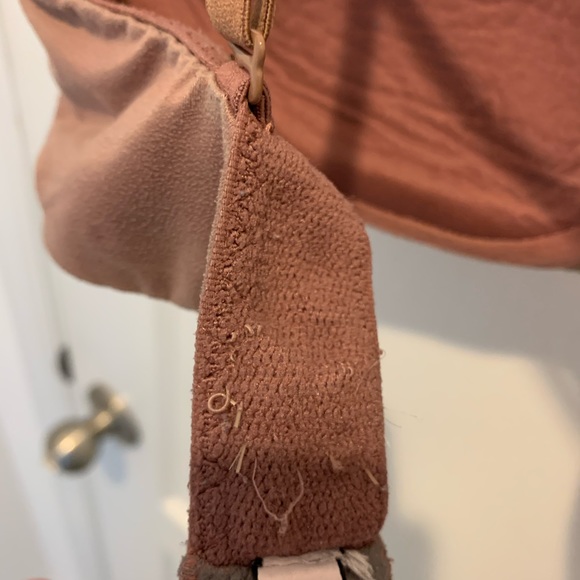 Victoria Secret Bra 34C - Picture 3 of 5